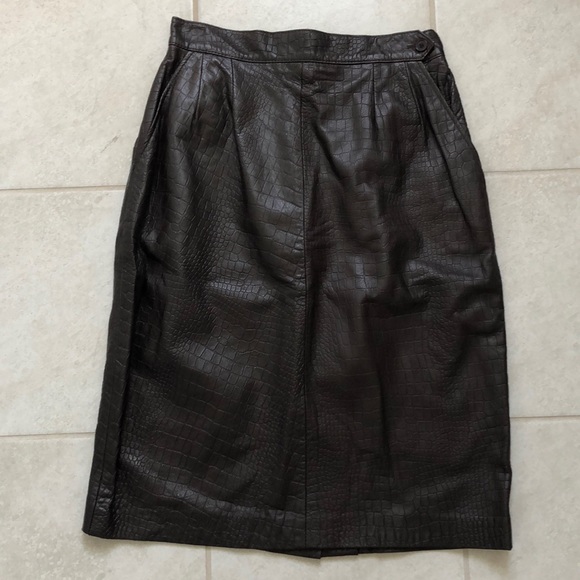 Jupe Siena Studio En Daim - Taille 16 - Occasion En Très Bon état